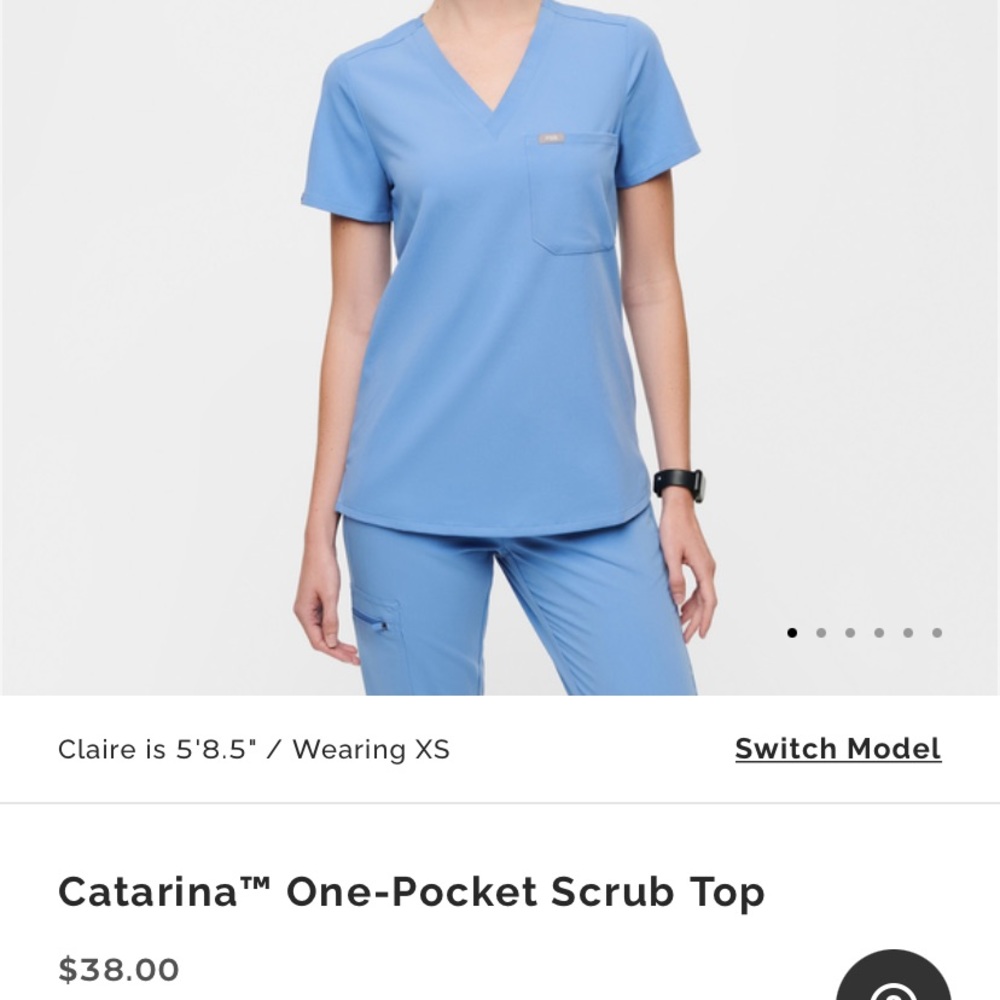 FIGS SCRUB TOP